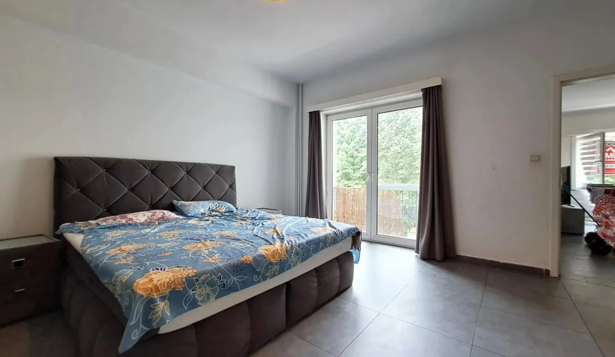 chambre-01-appartement-parc-mouscron